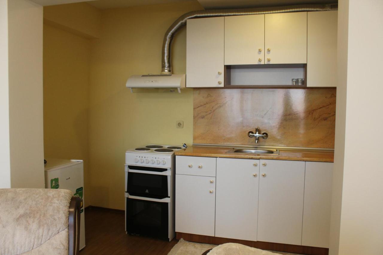 Wild Cherry Apartments St Constantin et Helena Extérieur photo