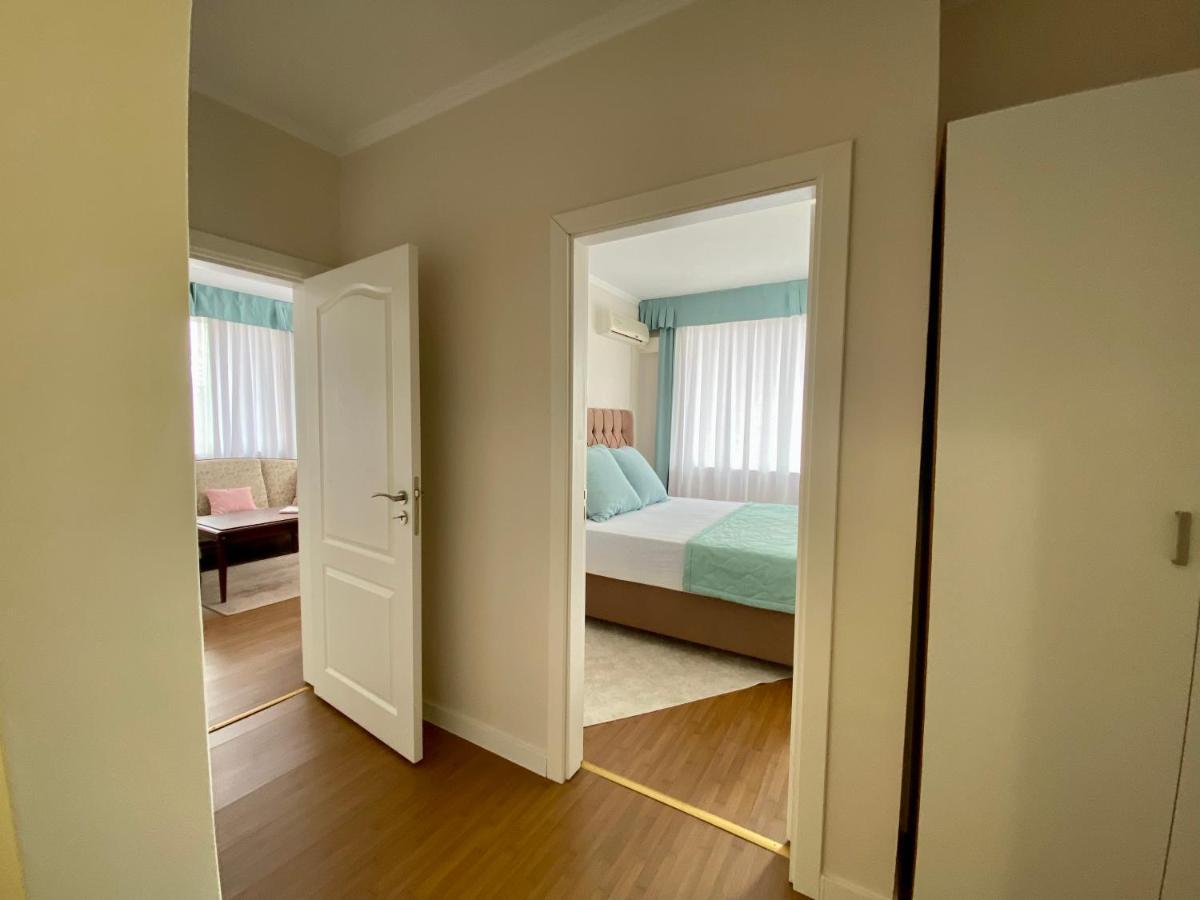 Wild Cherry Apartments St Constantin et Helena Extérieur photo
