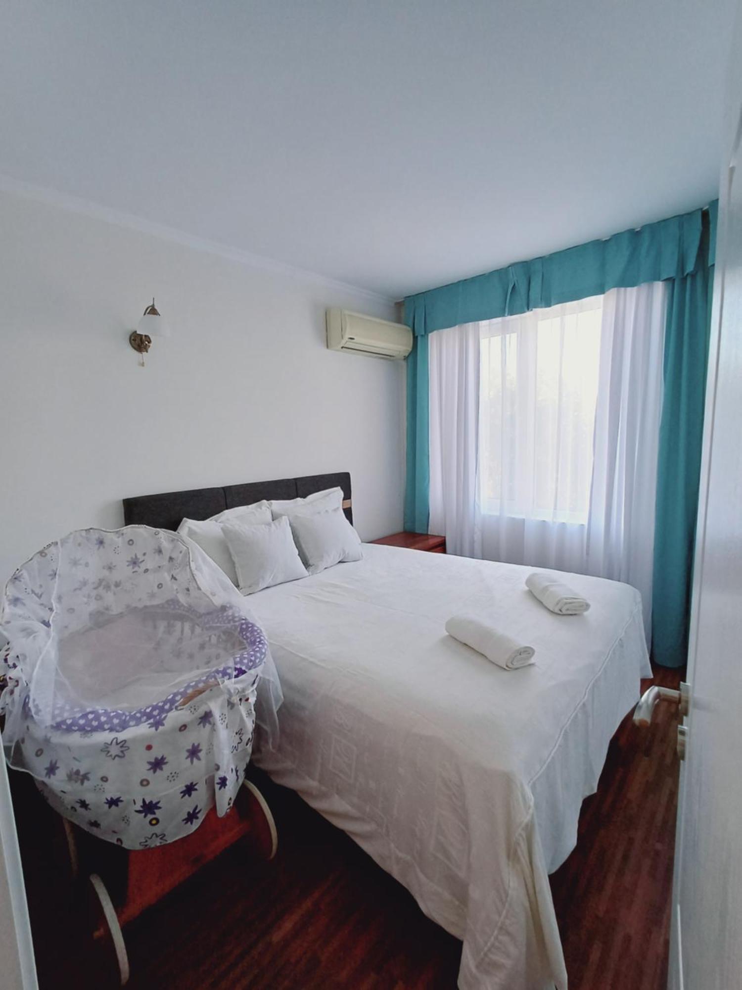 Wild Cherry Apartments St Constantin et Helena Extérieur photo